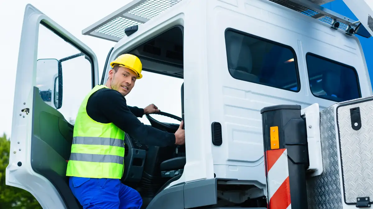 Bucket truck in operation