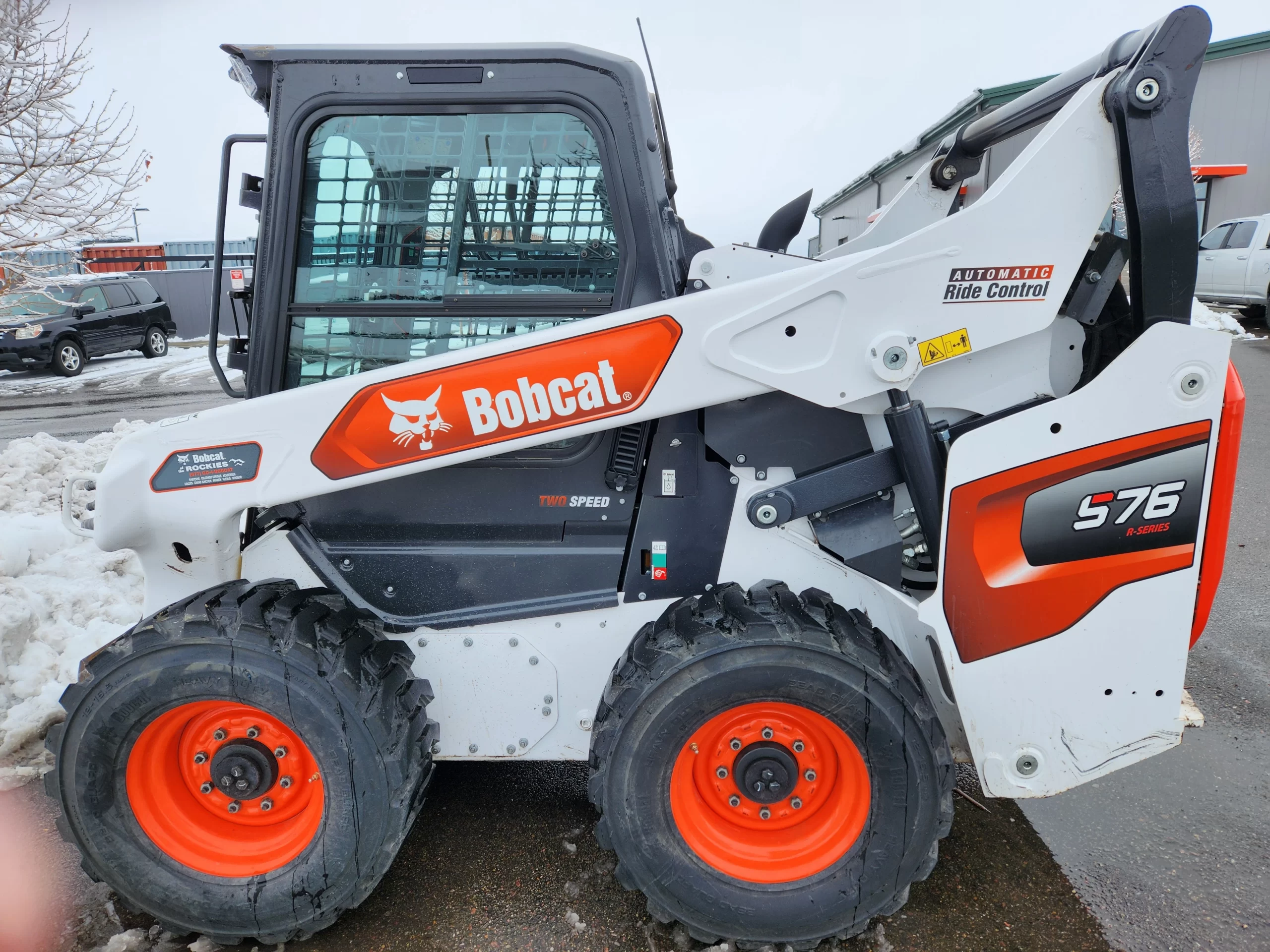 Bobcat T76